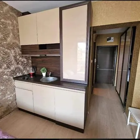 Apartment Harmoni Suits 2-409 *
